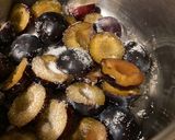 A picture of step 2 of Quick plum and vanilla compote.