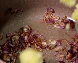 A picture of step 4 of Pigeon Peas Mukimo.