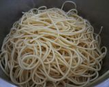 Foto langkah ke 3 dari resep Easy Spaghetti Bolognese.