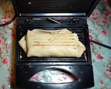சிக்கன் ஷவர்மா (எமனி ஸ்டைல்)(chicken shawarma recipe in tamil) ரெசிபி ஸ்டேப் 7 புகைப்படம்