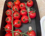 Foto del paso 2 de la receta Calabacines rellenos de tomatitos y queso fresco