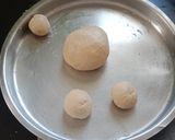 બે પડવાળી રોટલી (Be Padvali Rotli Recipe In Gujarati) રેસીપી સ્ટેપ2ફોટો