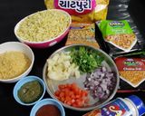 મમરાની ચટપટી ભેળ (Puffed Rice Chatpati Bhel Recipe In Gujarati) રેસીપી સ્ટેપ1ફોટો