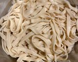 A picture of step 5 of Walnut noodles.