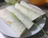 Foto del paso 6 de la receta Wraps de salmón, guacamole y rucula
