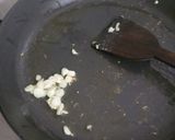 A picture of step 1 of Veg noodles paratha.