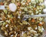 A picture of step 4 of Fruit chaat salad.