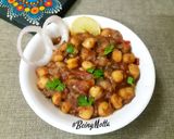 A picture of step 5 of Zero Oil / Ghee Chana Masala with Puri.