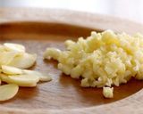Hình bước làm 4 của món Nem chua (vị ngọt)