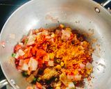 A picture of step 3 of BHINDI Masala (Lahsun Bhindi masala).