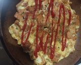 Foto langkah ke 4 dari resep Omelet Roti Tawar Isi.