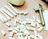 Hình bước làm 2 của món Bánh gạo nhà làm