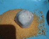 Foto langkah ke 4 dari resep 65. Bola-bola Pisang.