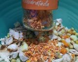 Foto del paso 5 de la receta: Mayonesa de ave con lata de jardinera