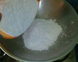 Foto langkah ke 3 dari resep Putu Gula Merah Enak.