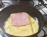 A picture of step 4 of Ham, Cheese, and Egg Sandwich 😋.