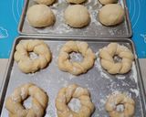 Foto langkah ke 3 dari resep Donat Maizena.
