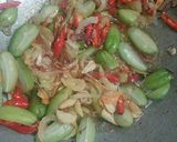 Foto langkah ke 5 dari resep Garang Asem Ayam.