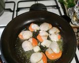 Foto del paso 1 de la receta: Vieiras gratinadas fácil