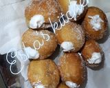 A picture of step 8 of Filled doughnuts.