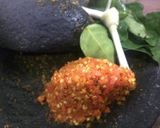 Foto langkah ke 2 dari resep Oseng Oseng Mercon Ayam Sederhana.