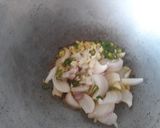 A picture of step 3 of Sauteed baby potatoes with beetroot and amaranth leaves.