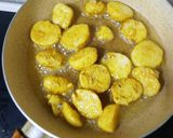 A picture of step 1 of Honey Chilli Potato.