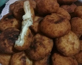 Foto del paso 4 de la receta: Bombas de papas rellenas con queso y salchichas de Viena
