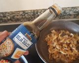 Foto del paso 5 de la receta Champiñones Salteados con ajo, cebolla y soja dulce