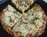 A picture of step 4 of ROTI PIZZA from LEFTOVER VEGETABLE JALFREZI.