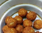 A picture of step 5 of Banana subj(kacha khol) potato panner malai kofta.