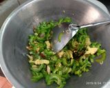 Foto langkah ke 3 dari resep 44. Tumis Pare Telor.