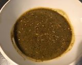Une image de l'étape 4 de Sauce pesto de céleri et moutarde aux épices italiennes.