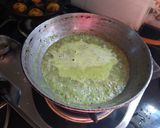 A picture of step 3 of Green chana curry.