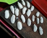 Foto langkah ke 2 dari resep Cenil no pewarna & gula.