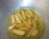 Foto langkah ke 3 dari resep Ayam Kentang Masak Cabe Kering.