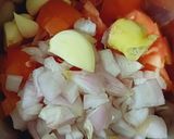 A picture of step 1 of Kaju mushroom curry.