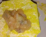 รูปขั้นตอนการทำที่ 3 ของ ขนมจีบไก่ผสมกุ้ง (Chicken and Shrimp Shumai)