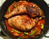 Une image de l'étape 7 de Poulet Basquaise.