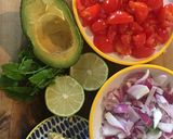 A picture of step 1 of Guacamole #eattherainbow.