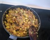 Foto del paso 3 de la receta: Arroz blanco con berenjenas, carne y un toque de curry
