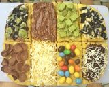 Foto langkah ke 6 dari resep Martabak Manis Aneka Topping.