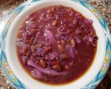 Foto del passaggio 4 della ricetta Zuppa di cavolo viola e fagioli borlotti