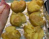 Foto del paso 5 de la receta: Patatas al puñetazo con mojo verde de cilantro
