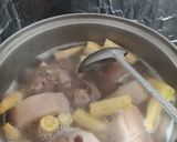 Hình bước làm 3 của món Giò heo hầm củ sen
