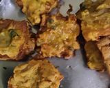 स्वादिष्ट आलू प्याज ब्रेड पकौड़े रेसिपी चरण 5 फोटो