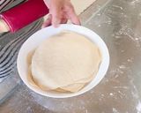 Hình bước làm 8 của món Bánh bao đào tiên nhân pizza