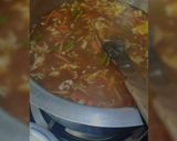 A picture of step 6 of Hot n sour soup.