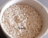A picture of step 1 of Barley Rawa Idli.