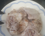 Foto del paso 1 de la receta: Contramuslos de pollo en salsa de pimientos del piquillo